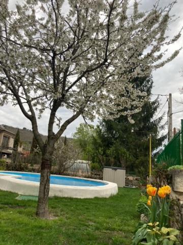 Casa Rural El Eden Del Ungria Caspueñas Kültér fotó