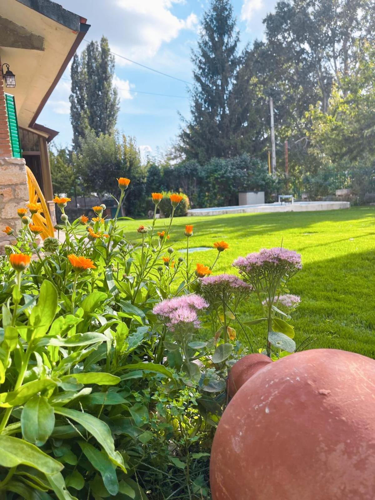 Casa Rural El Eden Del Ungria Caspueñas Kültér fotó